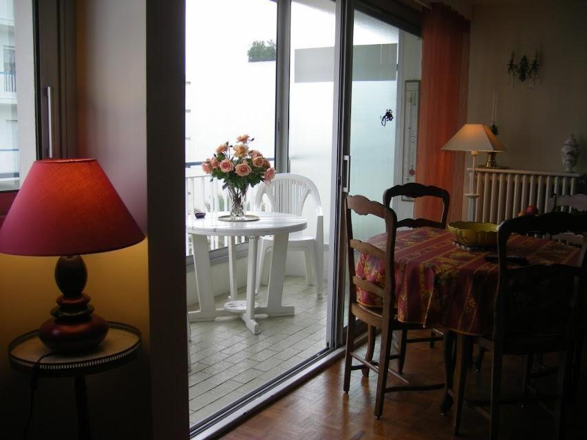 Karolina Properties - Appartement Commodore Croisette Cannes Rom bilde